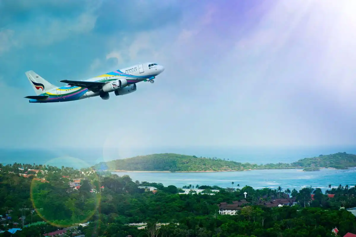 Airplane taking off from Koh Samui