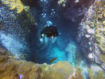 kohtaodiving.org-chronicles-extend-your-limits-package-underwater kohtaodiving.org-extend-your-limits-package-underwater