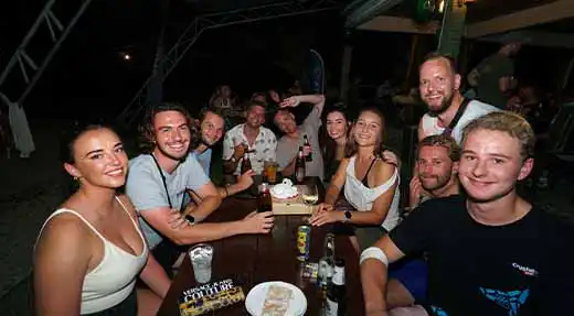 kohtaodiving.org-chronicles-koh-tao-divemaster-course-bbq-night