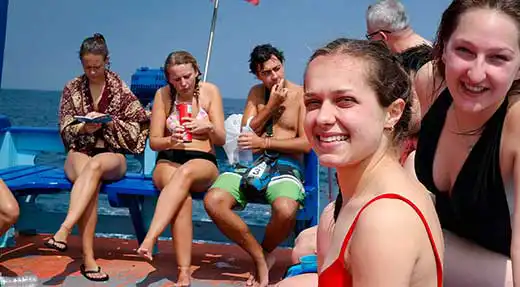 kohtaodiving.org-chronicles-master-diver-divers-on-boat