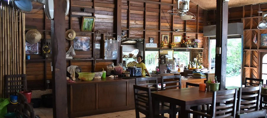 Yangs Restaurant In Koh Tao Thailand