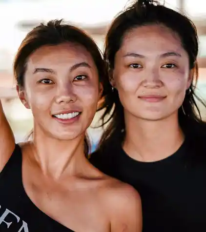 drink water to prevent dehydration while scuba diving