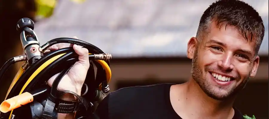 Fun during an SSI Open Water Course