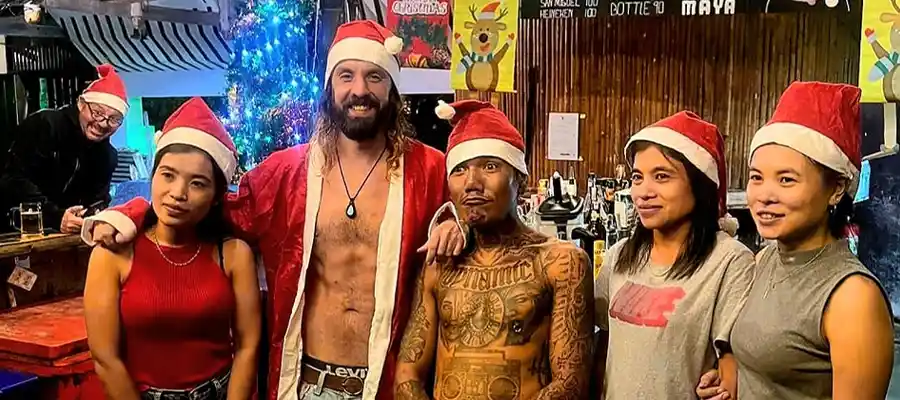 Christmas on Koh Tao at Maya Bar