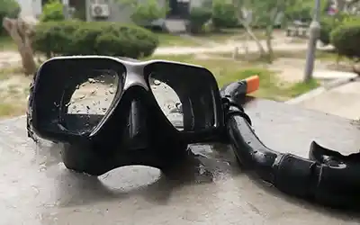 How to fit a scuba mask and snorkel