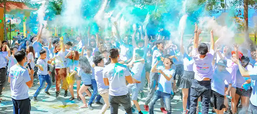 chronicles songkran koh tao fun Thai Water festival