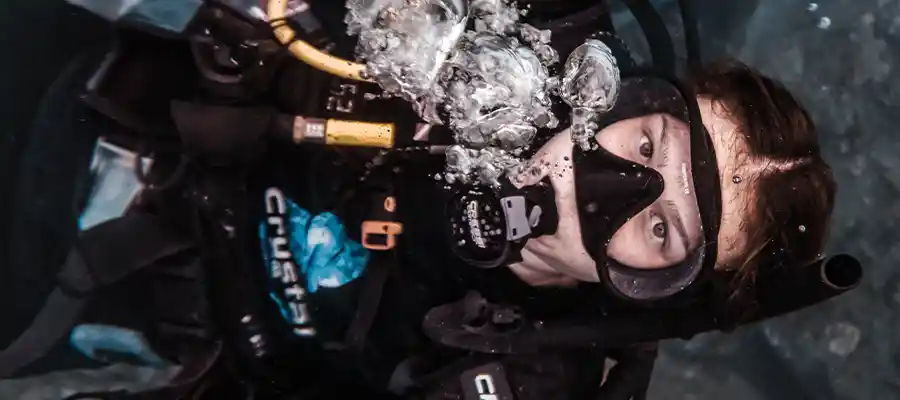 Start learning to dive with Crystal Dive